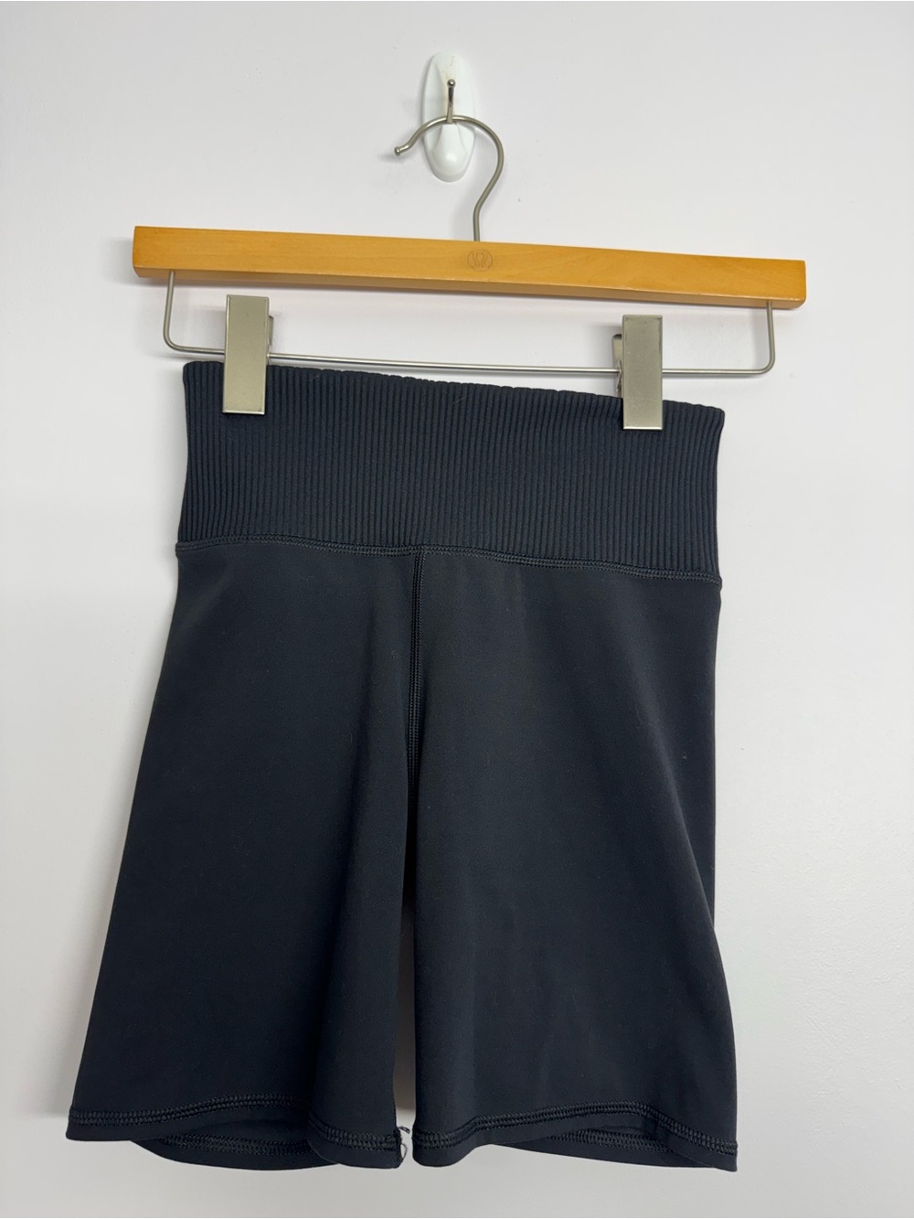 18: Vuori RIB STUDIO SHORT 5.5” Black Size XS